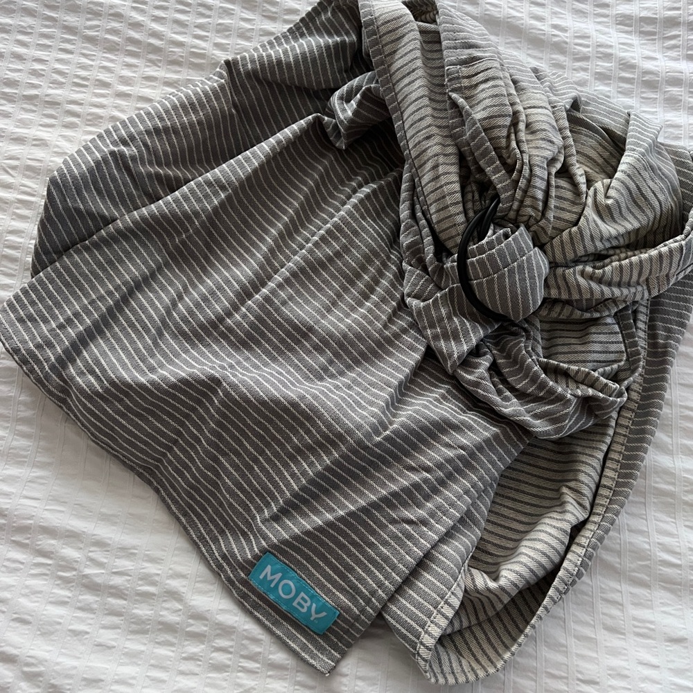 MOBY Ring Sling Carrier
